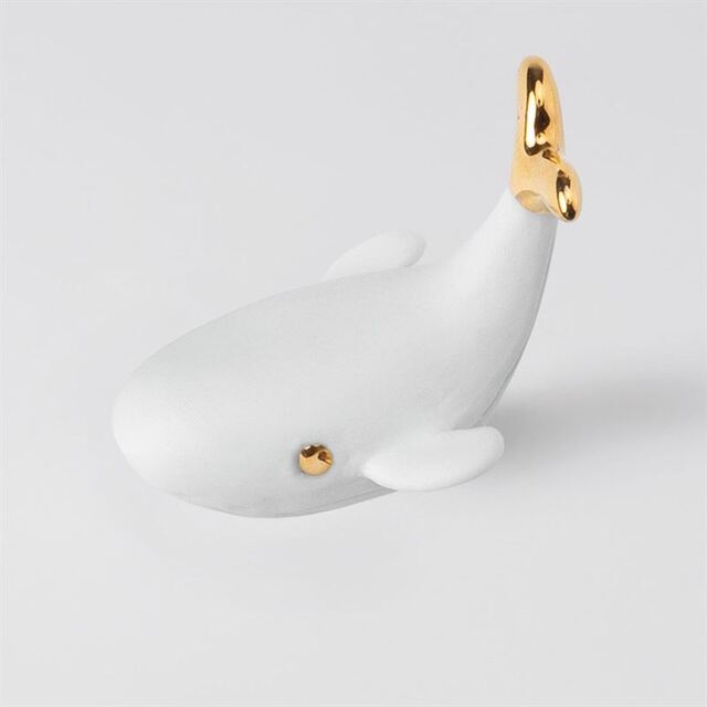 Rader Lucky Charm Whale