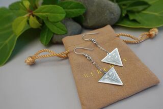 Tapatoru Drop Earrings Silver