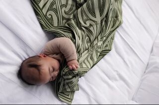 Cotton Blanket Te Piringa Green